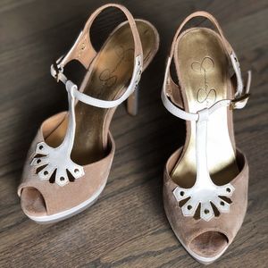 Jessica Simpson Platform heel